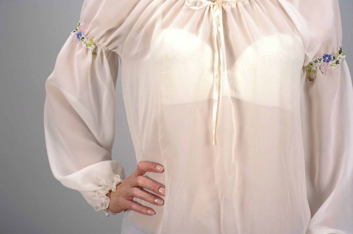 Блуза с длинными рукавами из искусственного шифона фото 2