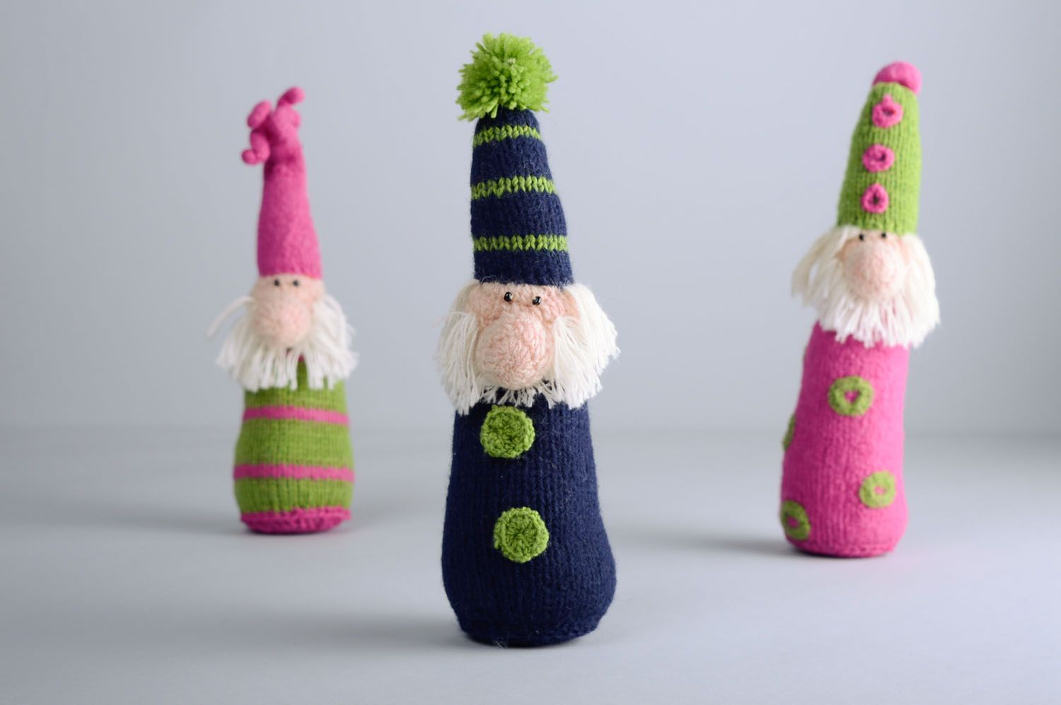 Woolen crochet toy Gnome photo 3
