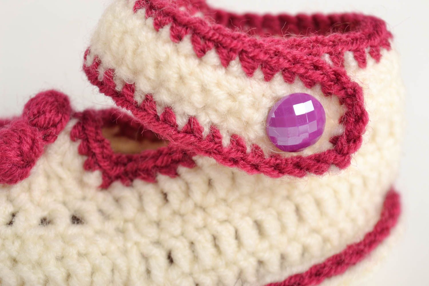 Chaussons bébé fait main au crochet en mi-laine design Chaussures bébé photo 4