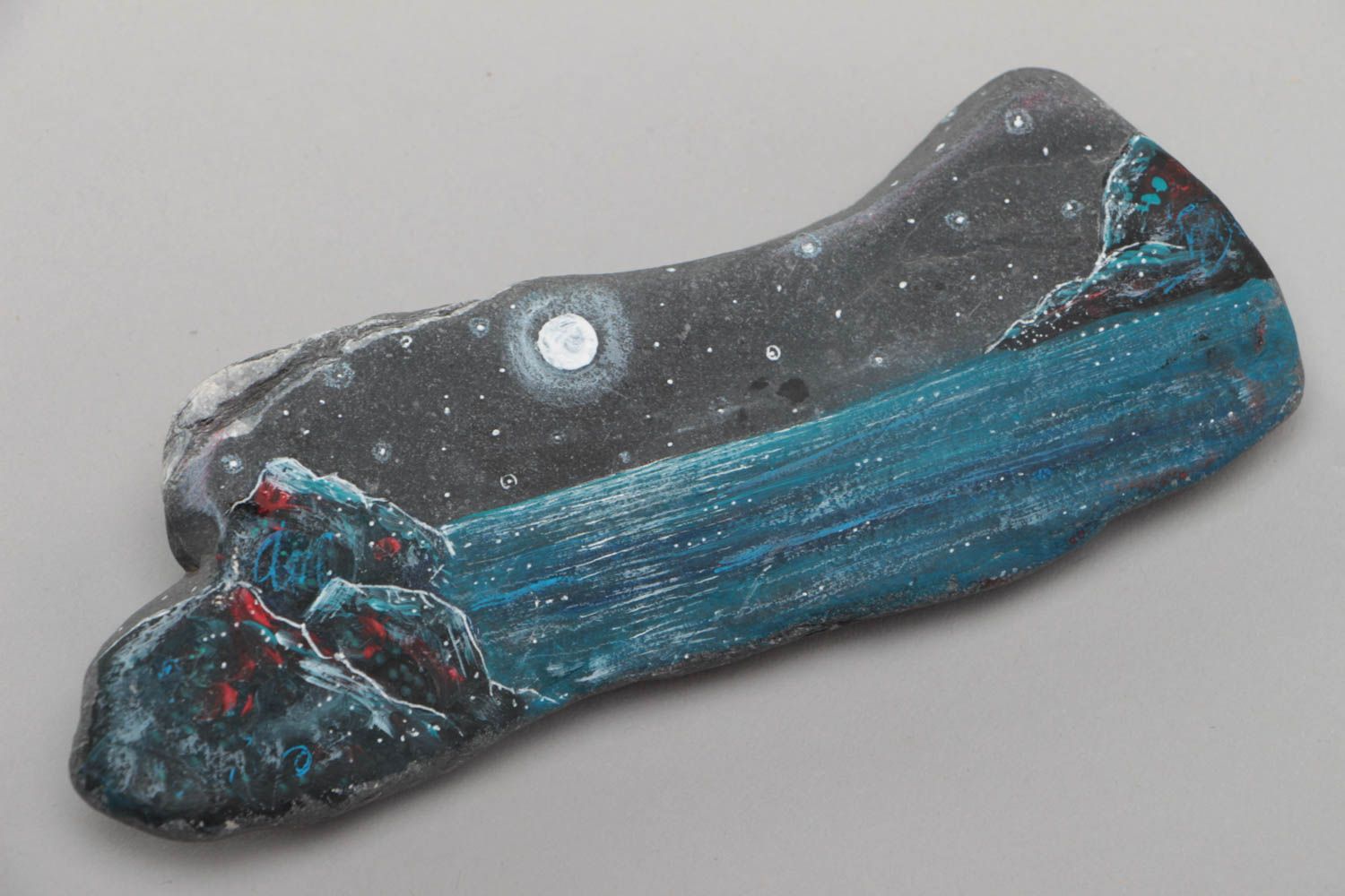 Большой расписной морской камень ручной работы красивый оригинальный с пезайжем фото 2