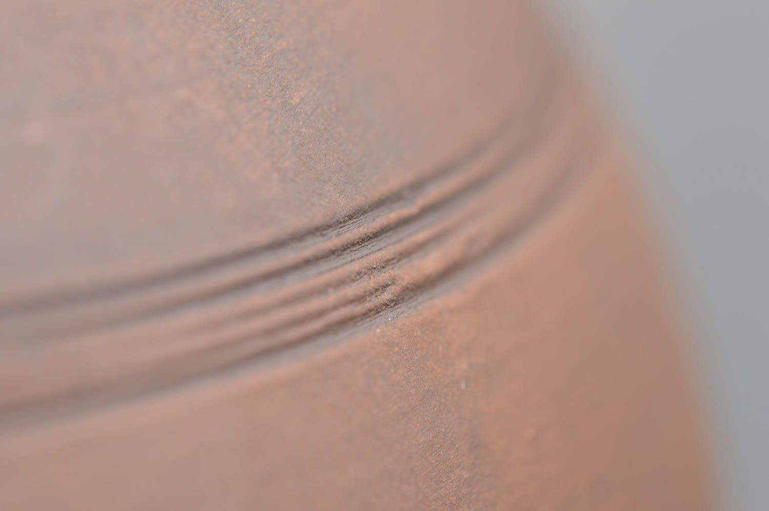 Круглый красивый кувшин из глины с ручкой ручная работа техника литье лепка фото 4