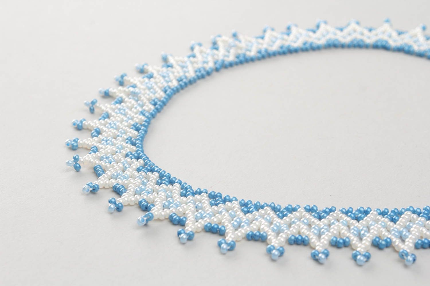Beaded necklace Blue photo 3