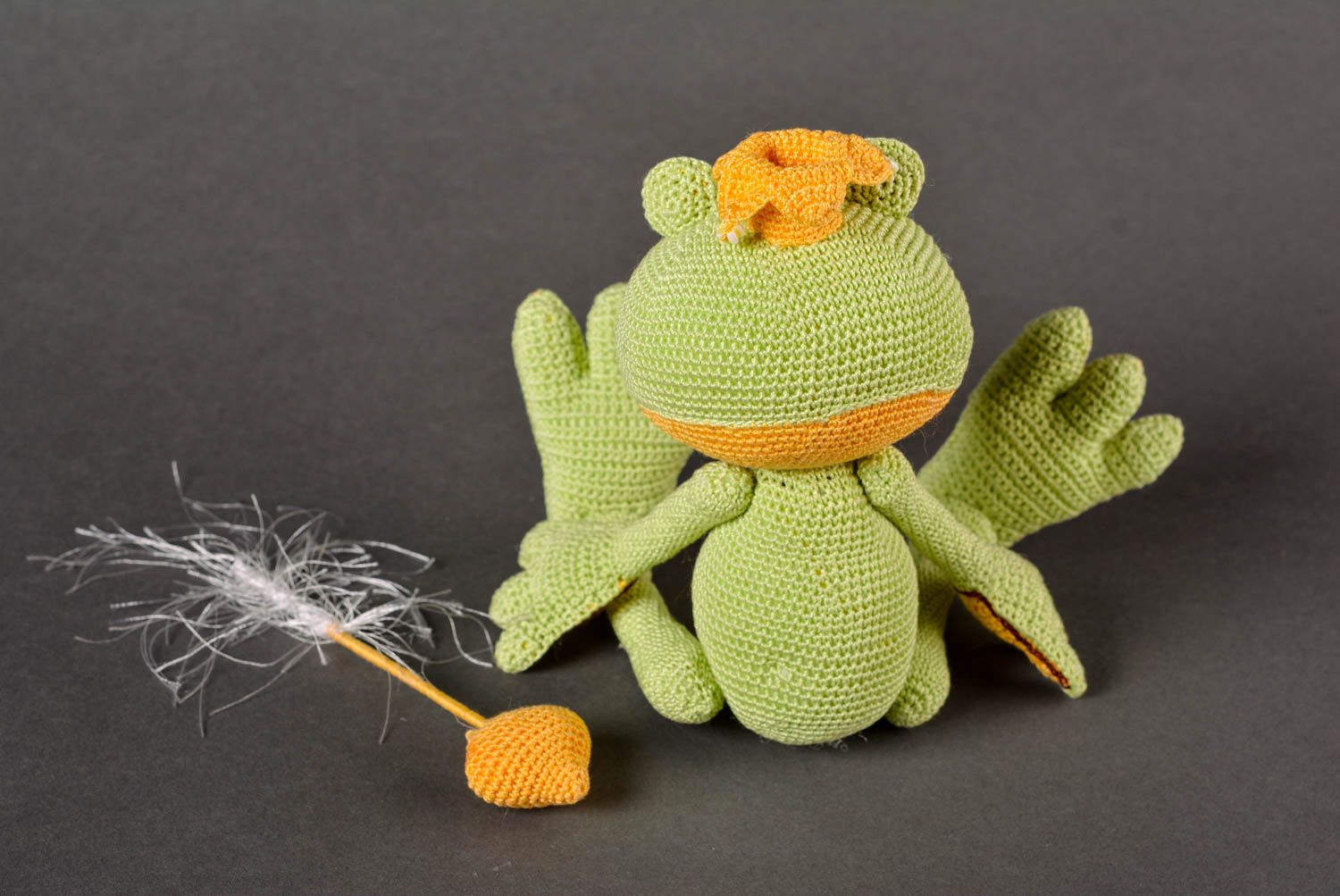 Jouet grenouille Peluche faite main tricotée en laine et acrylique Cadeau enfant photo 4