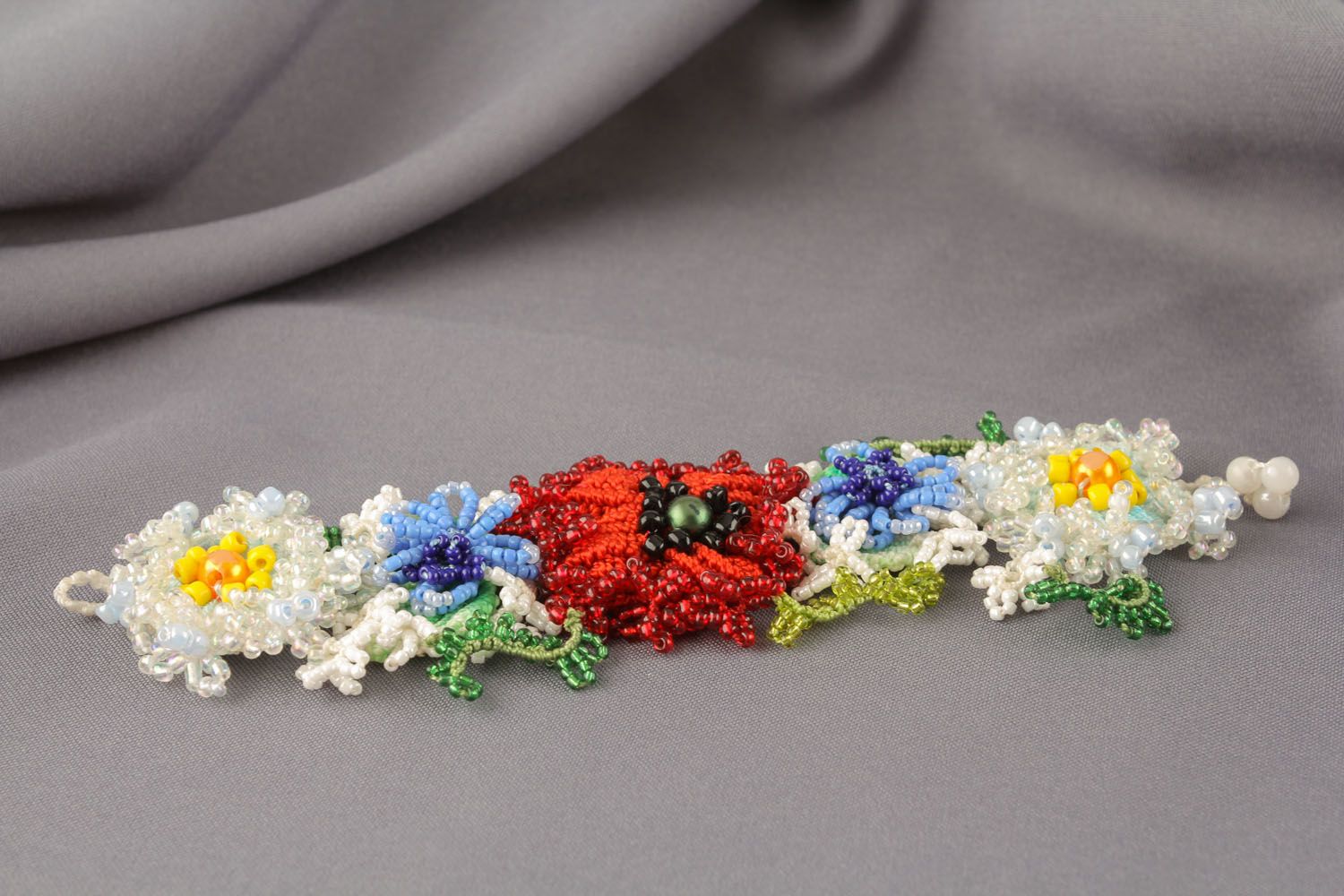 Woven bracelet Flowers photo 2