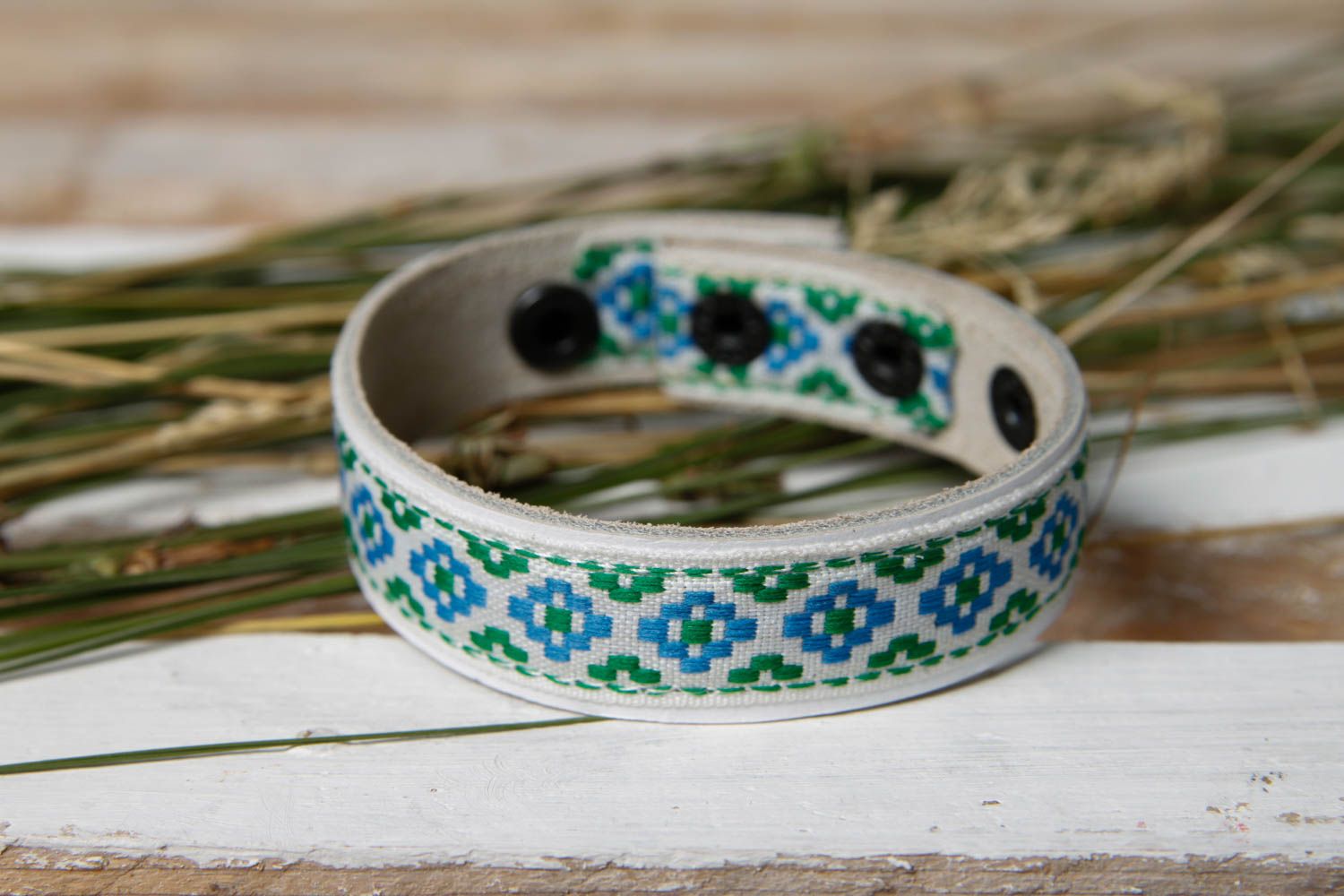 Unusual handmade leather bracelet fashion trends artisan jewelry designs photo 1