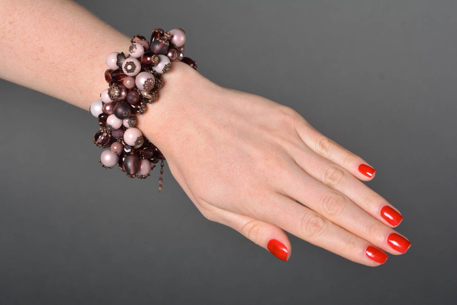 Bracelet tendance Bijou fait main en perles fantaisie mauves Cadeau femme photo 4