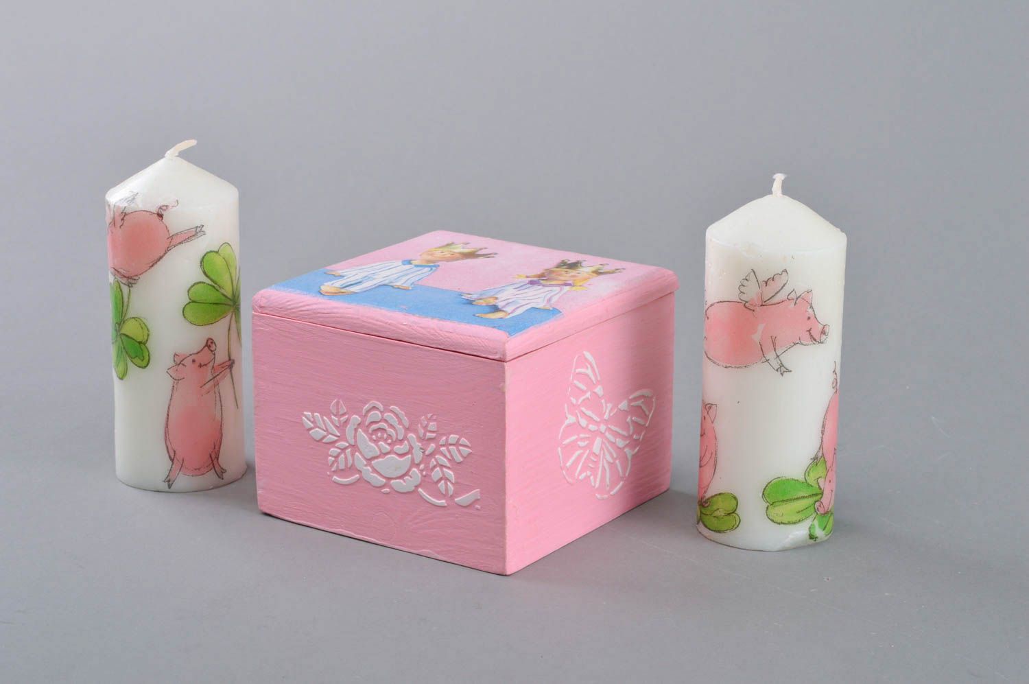 Handmade tender pink decoupage small wooden jewelry box with removable lid photo 1