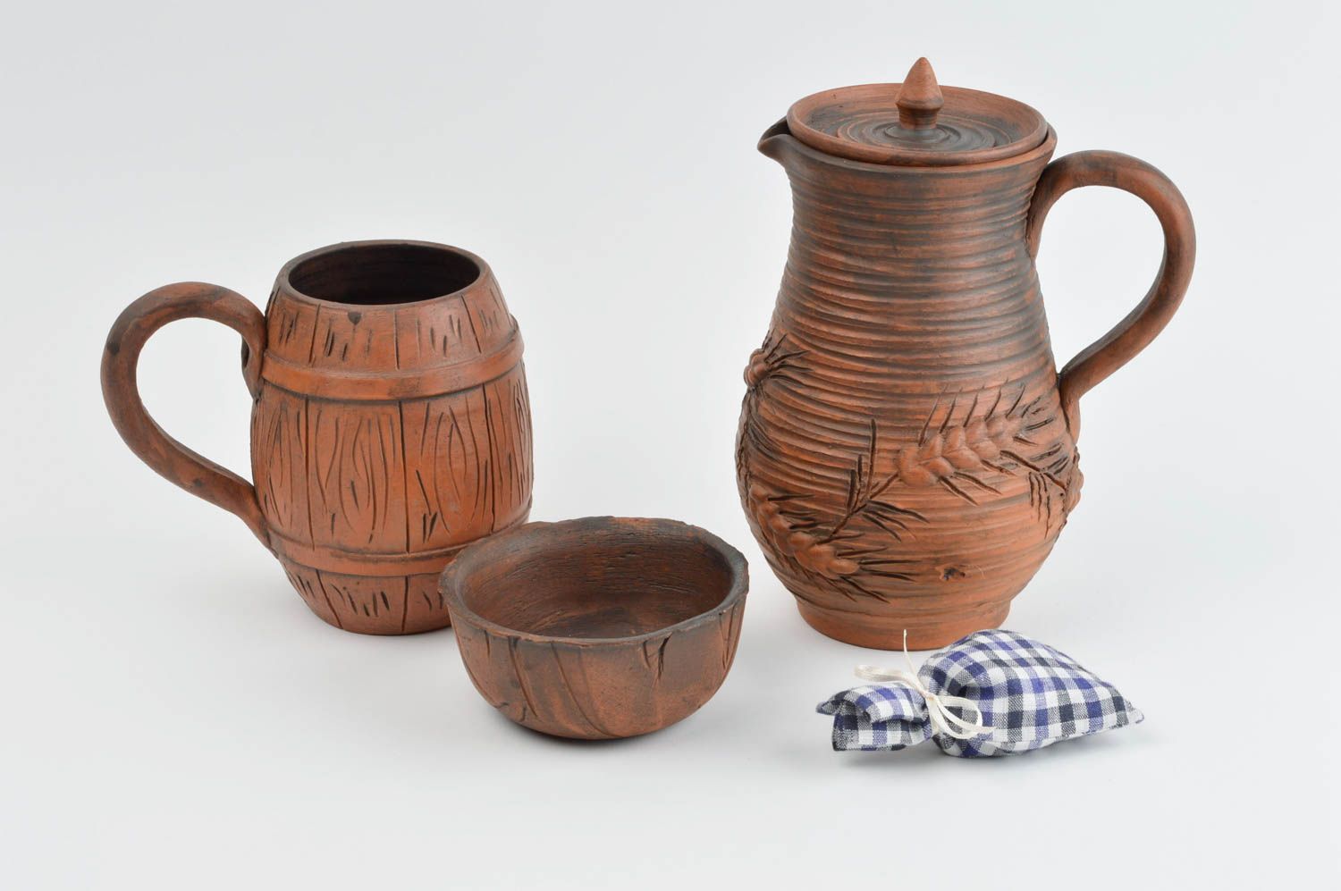 Handmade Geschirr Set Keramik Krug Ton Tasse kleine Schale originell gemustert foto 1