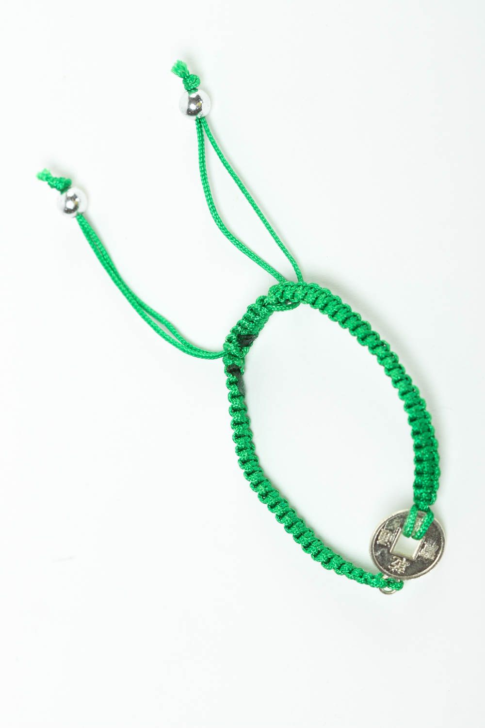 Bracelet en fils Bijou fait main vert design fin original Accessoire femme photo 2