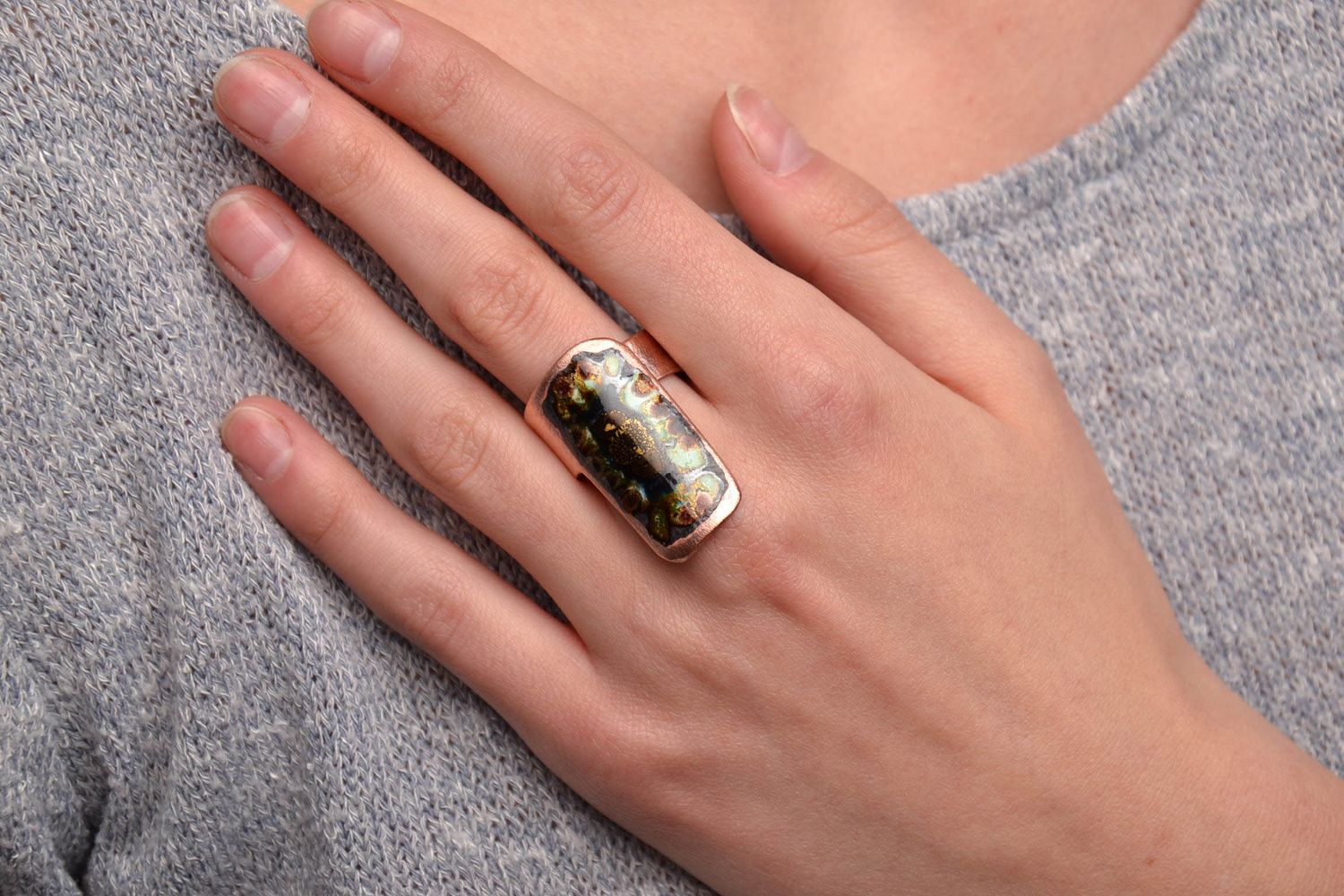 Unclosed copper ring painted with color enamels photo 5