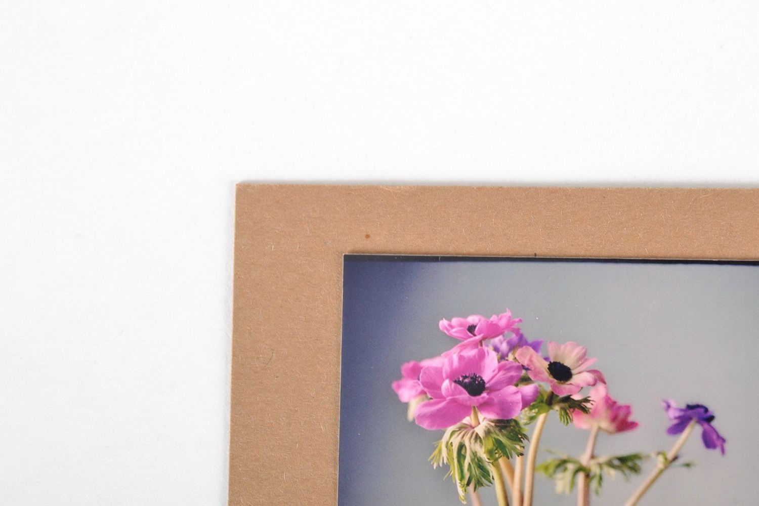 Carte postale faite main avec fleurs photo 4