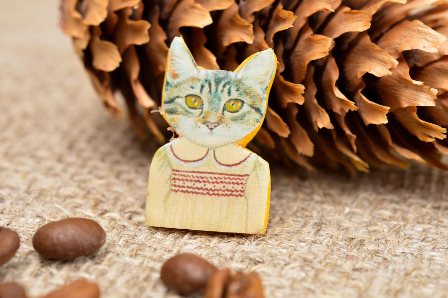 Broche hecho a mano con forma de gata bonita accesorio de moda regalo original foto 1
