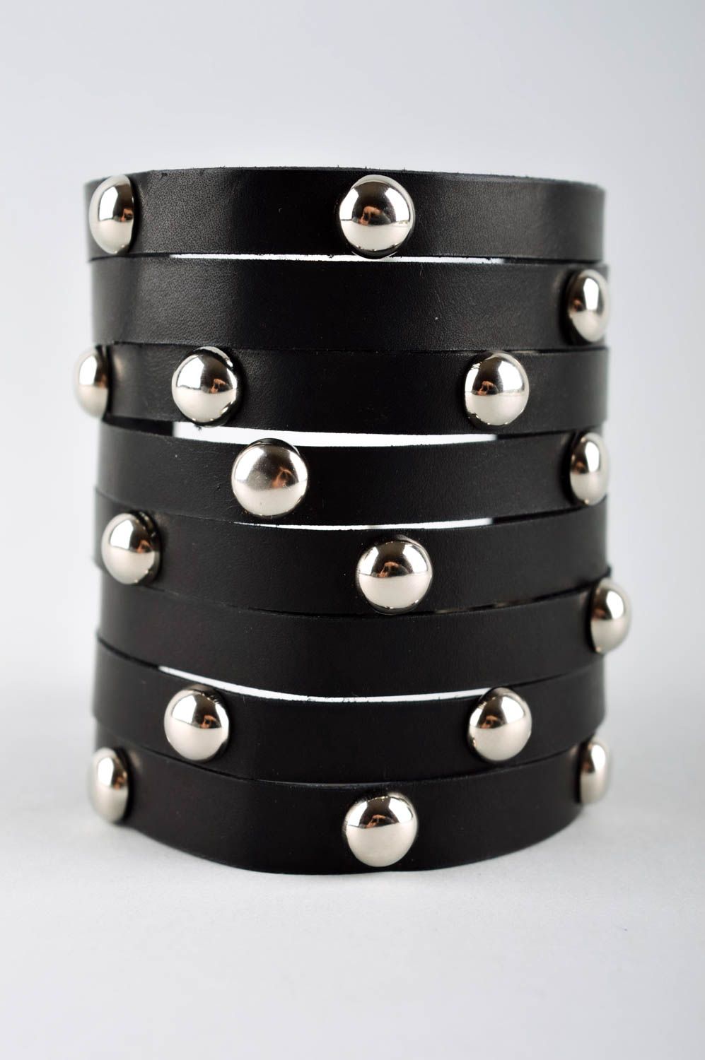 Черный кожаный браслет ручной работы украшение из кожи женски браслет из кожи фото 3