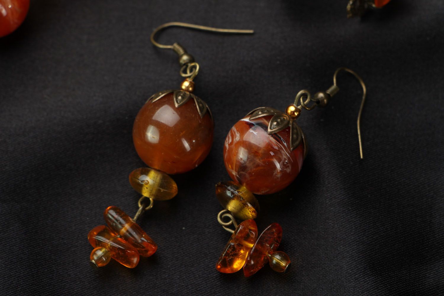 Jewelry set with amber and cornelian photo 2