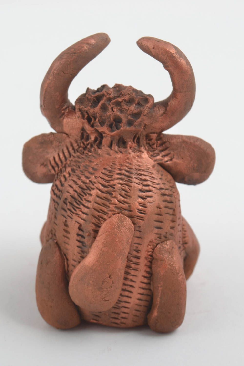 Statuetta toro in argilla fatta a mano figurina decorativa in ceramica 
 foto 3