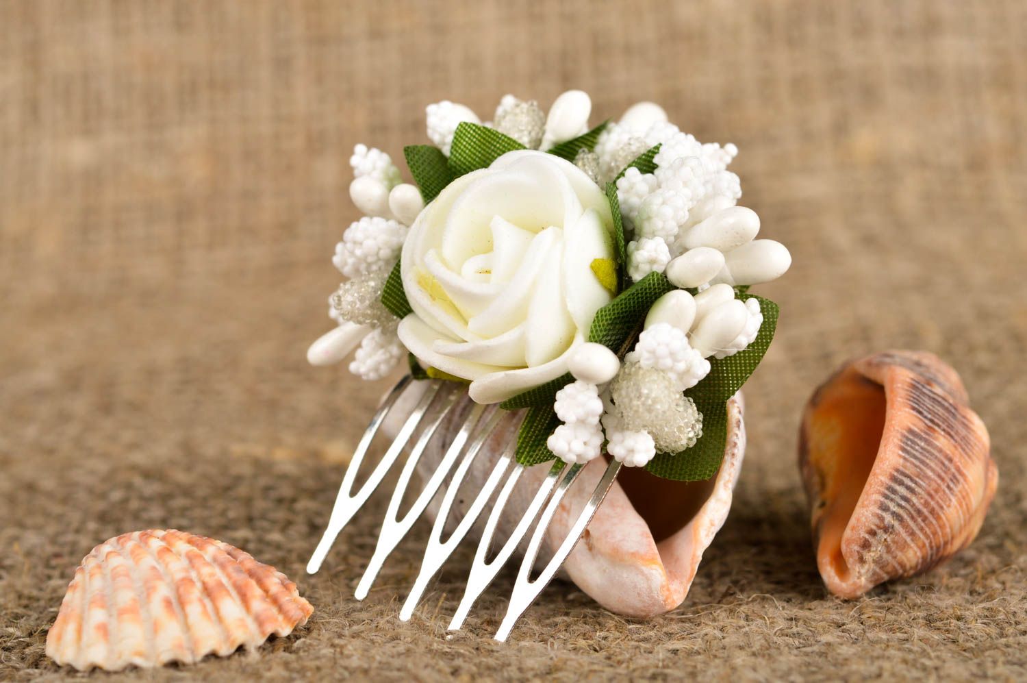 Peineta con flores hecha a mano adorno para el pelo accesorio para peinado foto 1