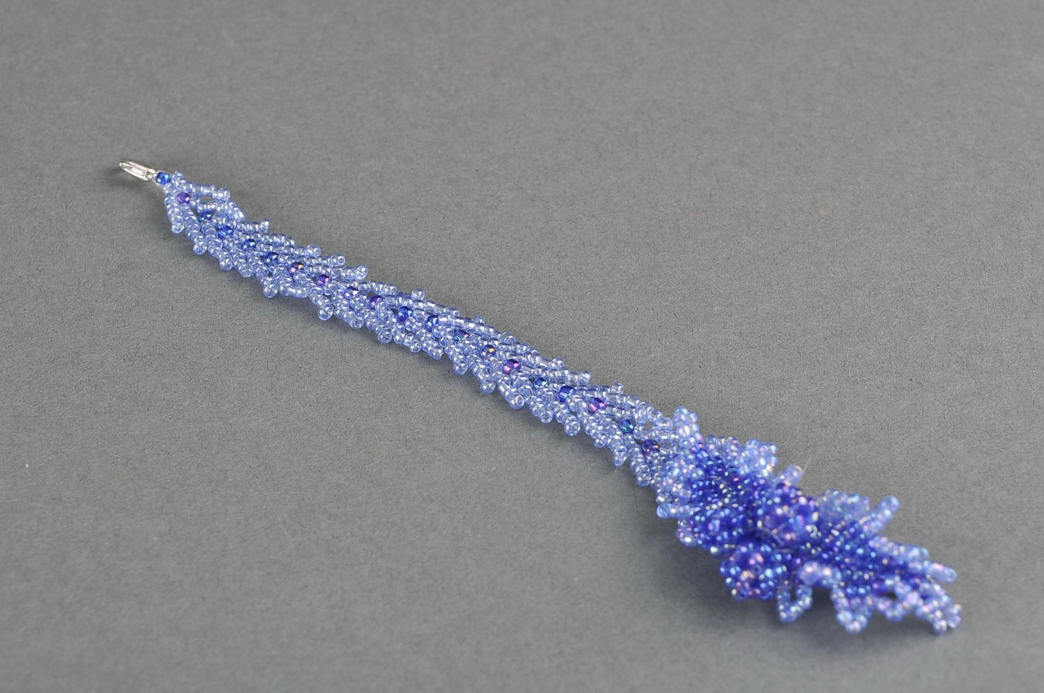 Bracelet en perles de rocaille Chaînette de Petersbourg avec fleur  photo 3
