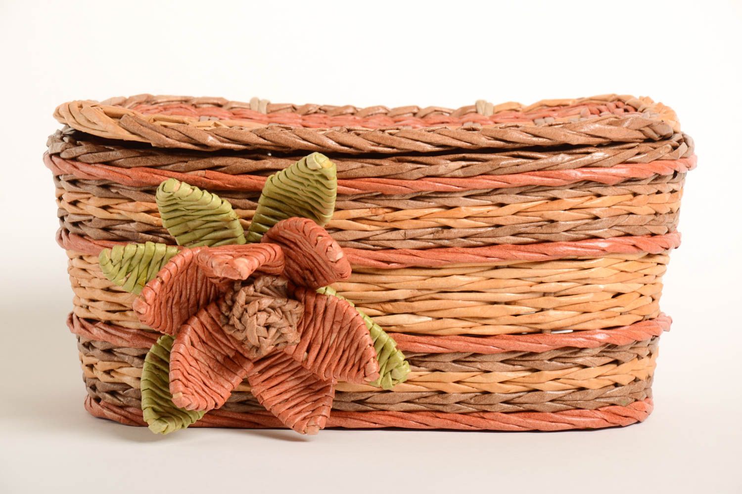 Плетеная хлебница ручной работы хлебница из газетных трубочек красивая шкатулка фото 2