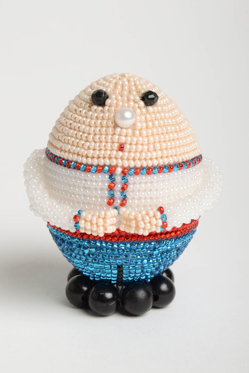 Wooden handmade souvenir stylish beaded egg designer statuette cute egg photo 2