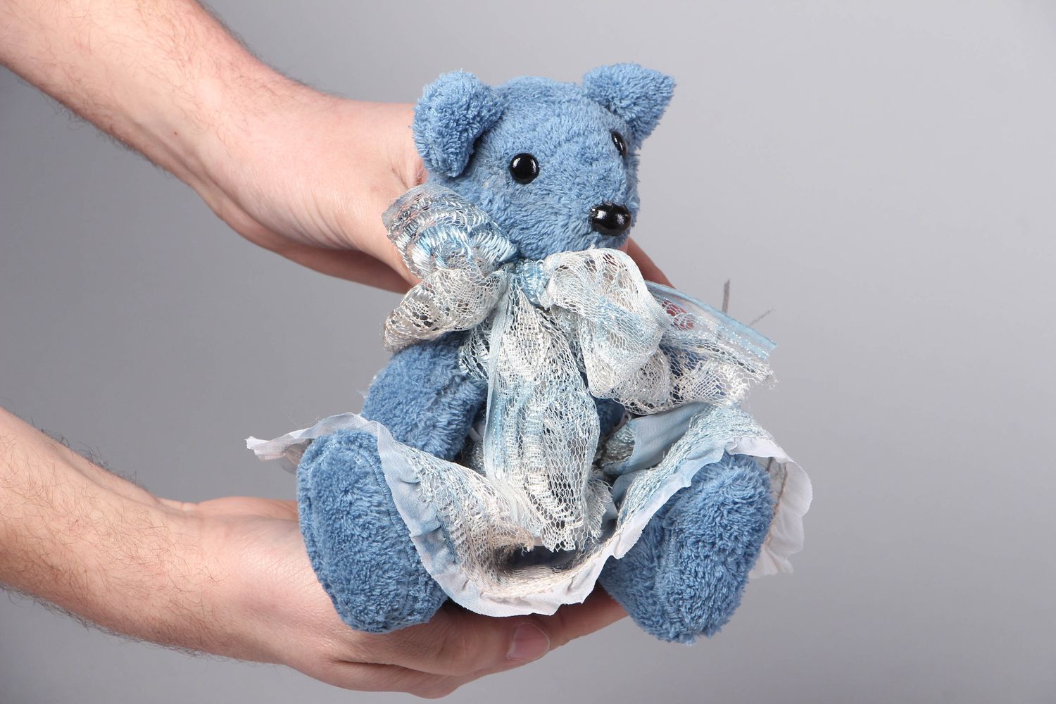 Мягкая игрушка ручной работы из ткани Голубой медведь фото 4