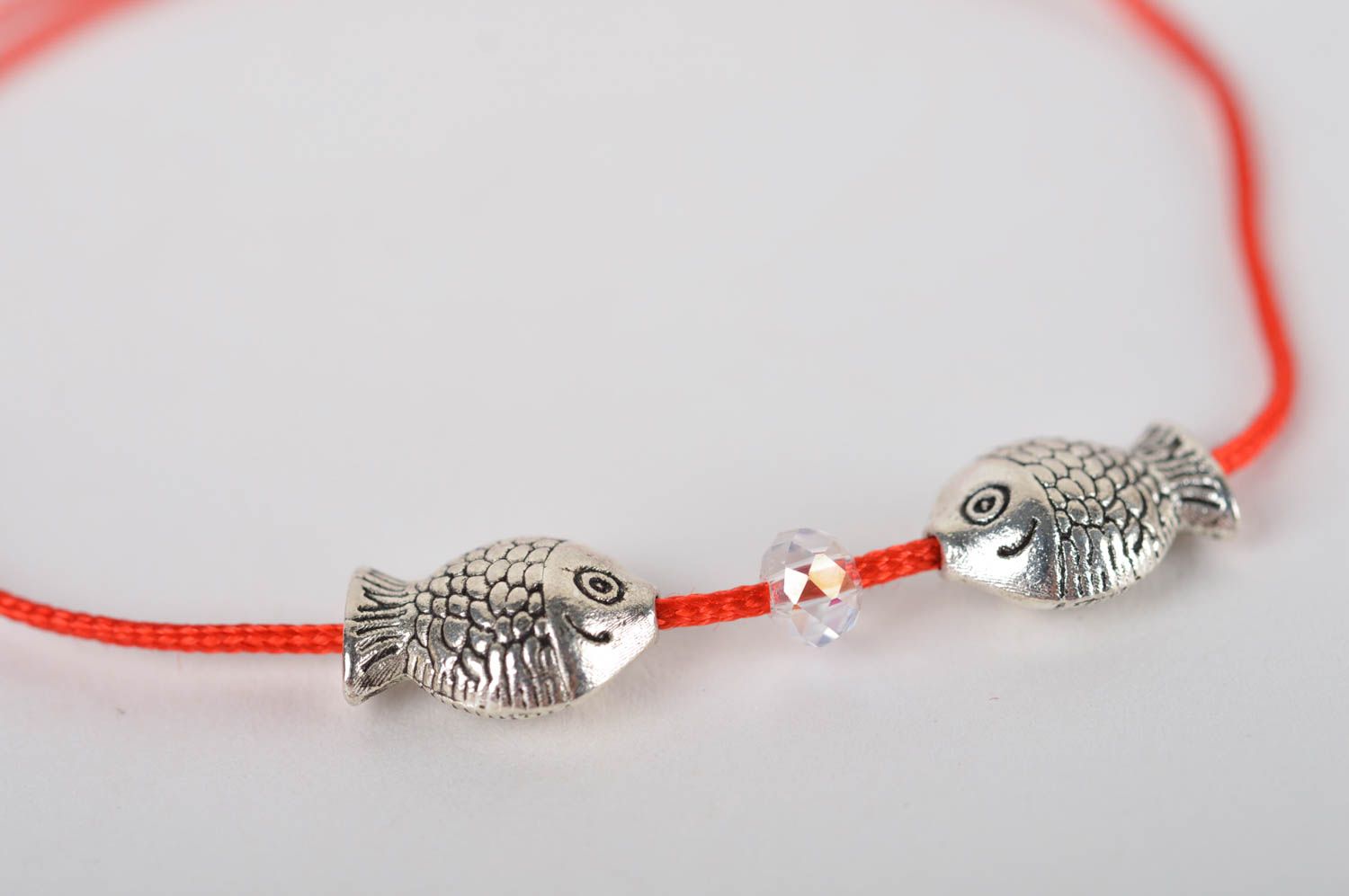 Handmade Schmuck rotes Armband Accessoire für Frauen schönes Armband modisch foto 3