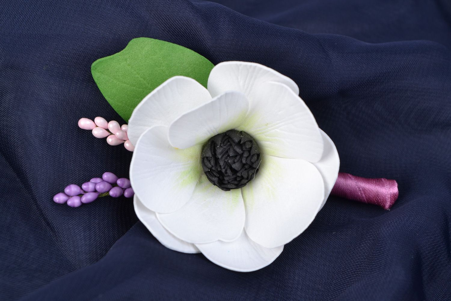 Flor para testigo artesanal de goma EVA Anemona blanca foto 1
