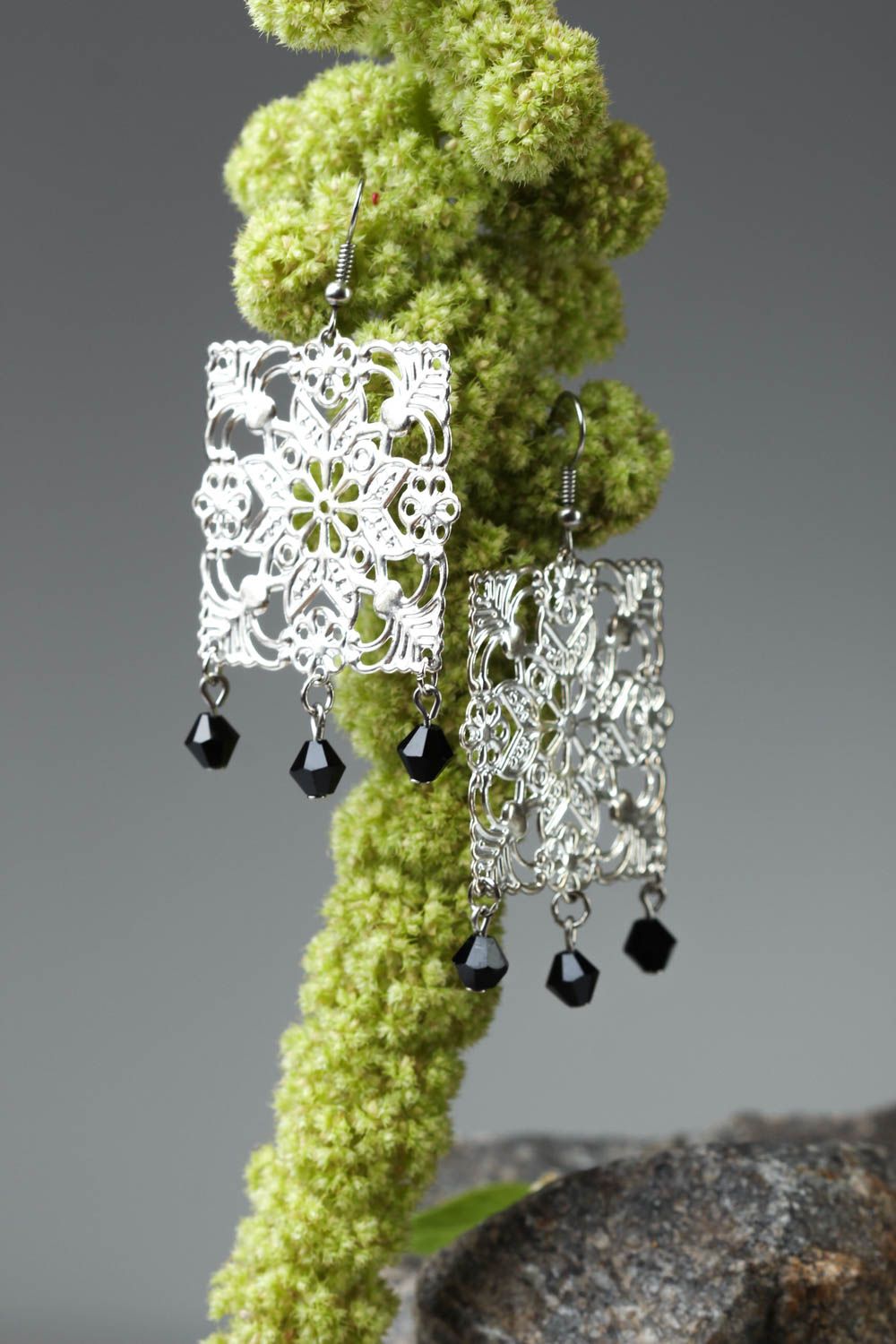 Boucles d'oreilles pendantes Bijou fait main design en cristal Cadeau femme photo 1