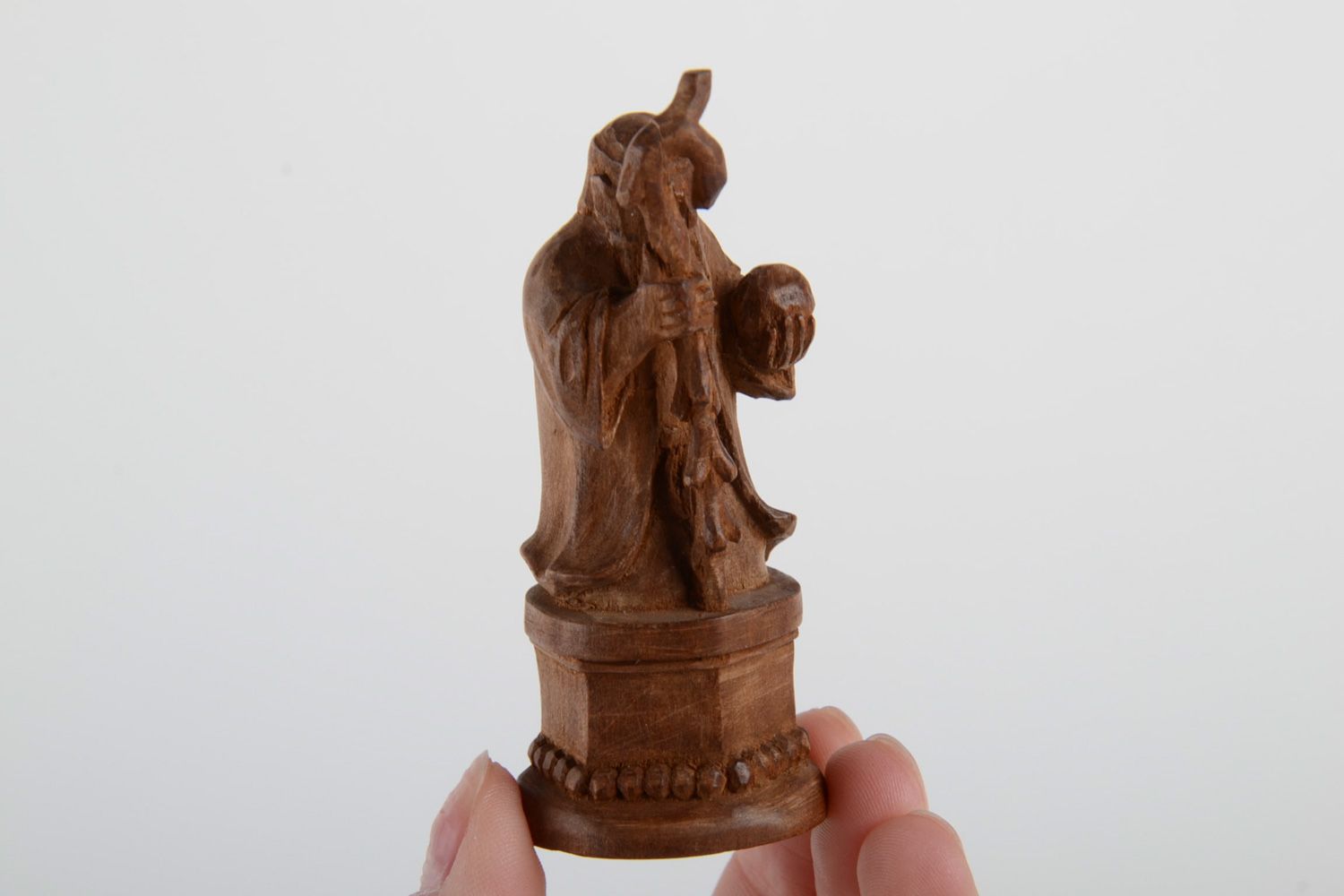 Handmade carved wooden figurine of wise man for table decoration Shou Hsing  photo 5