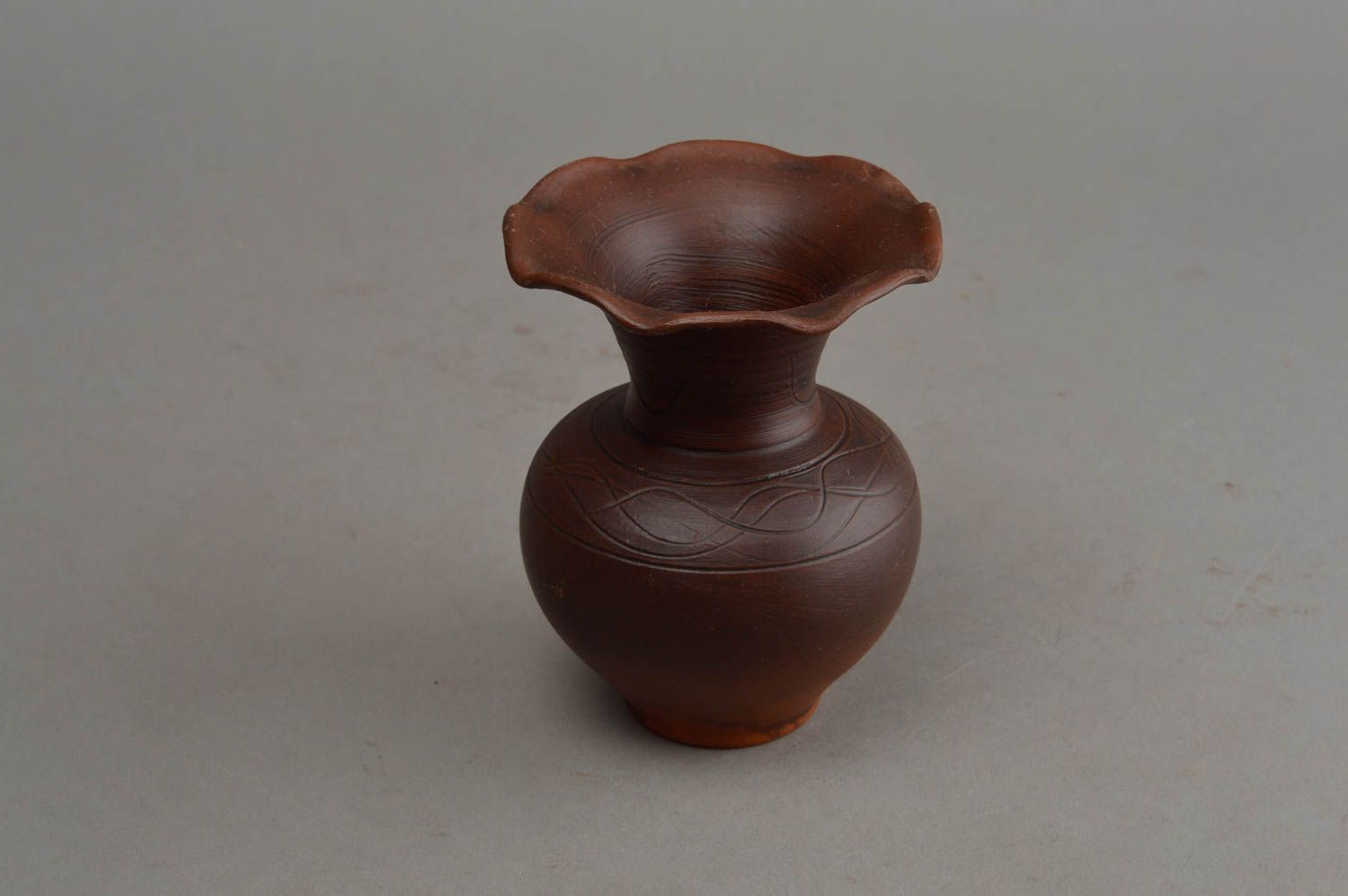 4 inches brown ceramic classic shape vase for window décor 0,4 lb photo 3