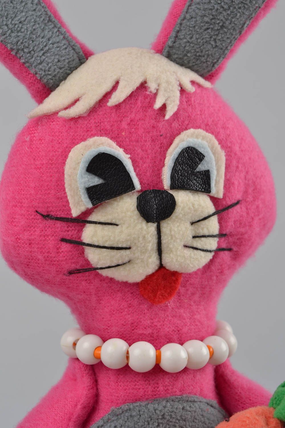 Мягкая игрушка ручной работы заяц розовый из флиса детская оригинальная  фото 4