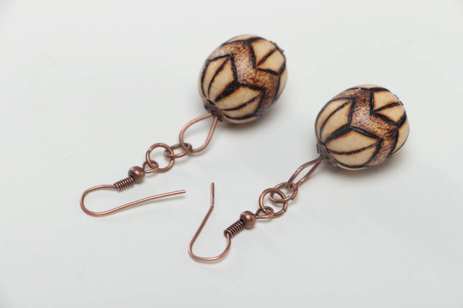 Handmade Frauen Accessoire runde Schmuck Ohrringe Mode Schmuck aus Holz elegant foto 4