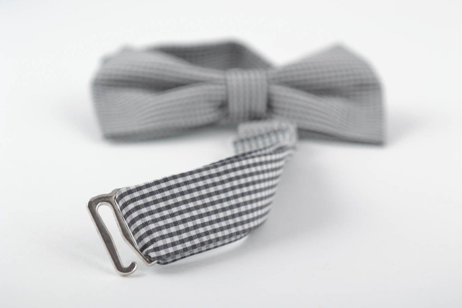 Beautiful children's handmade designer fabric bow tie checkered black and white photo 5