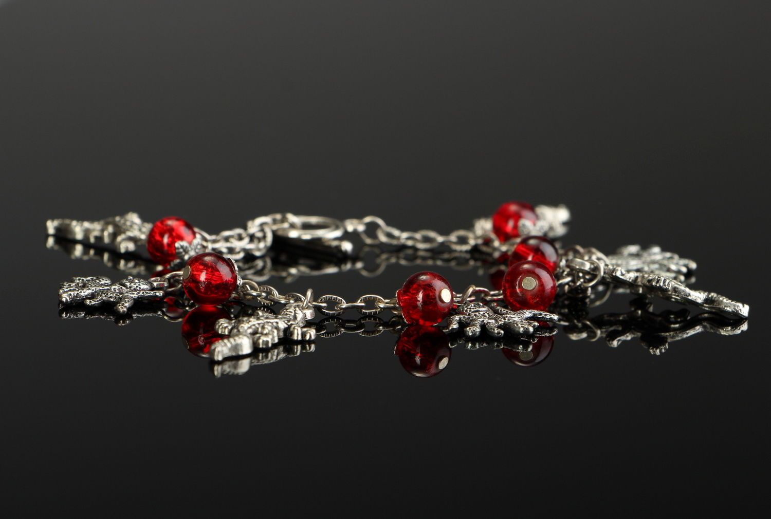 Wrist bracelet, steel, glass beads photo 1