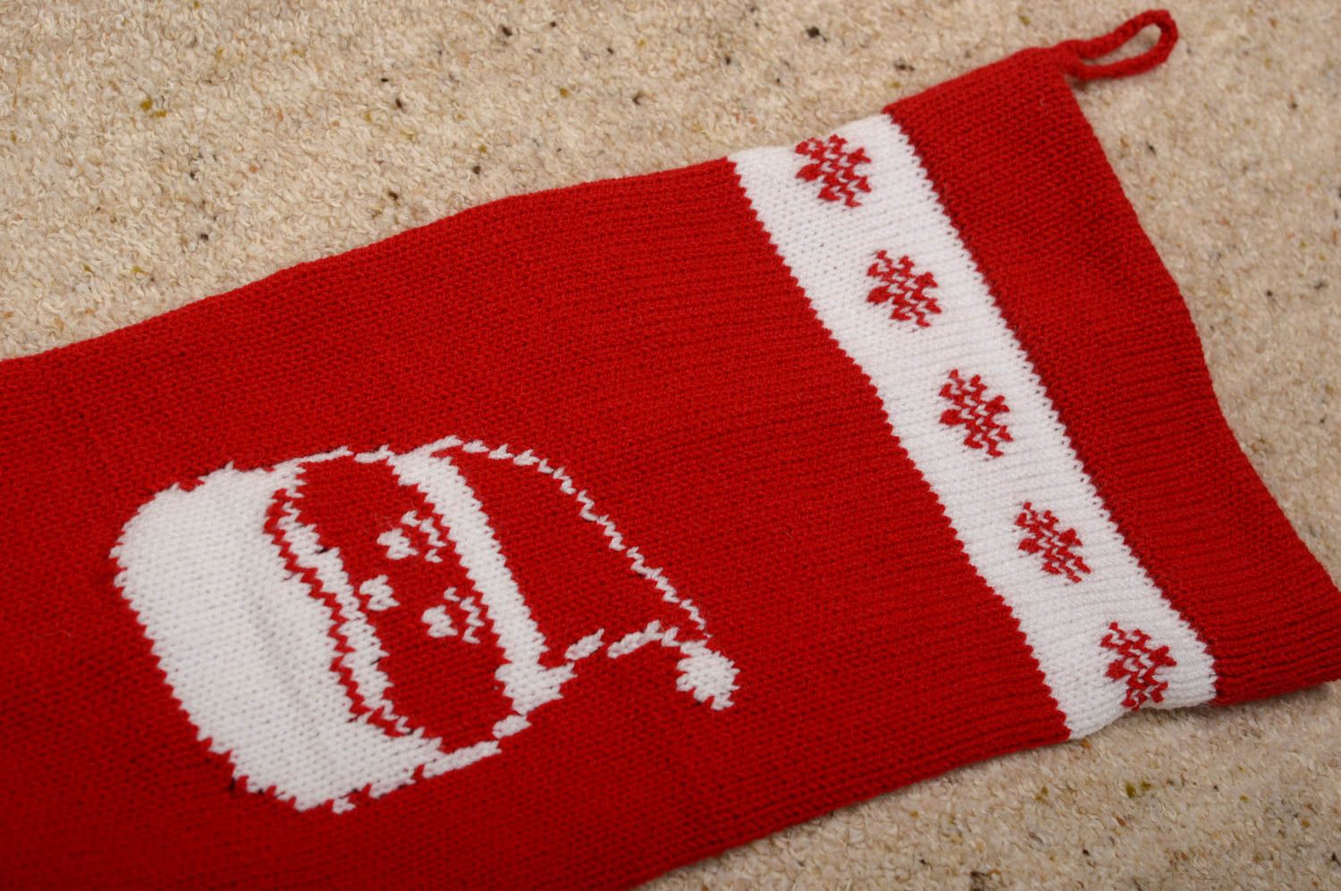 Chaussette Noël fait main Chaussette tricotée rouge blanc Idée déco Noël design photo 2