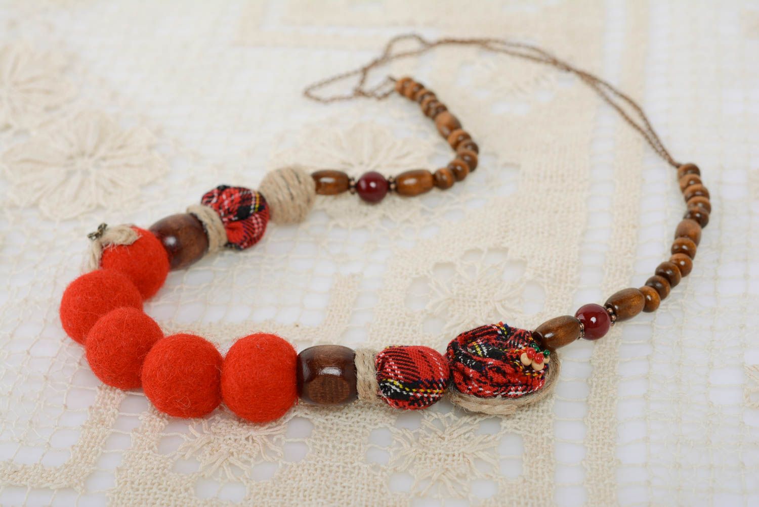 Handmade designer necklace with brown wooden beads and red beads felted of wool photo 1