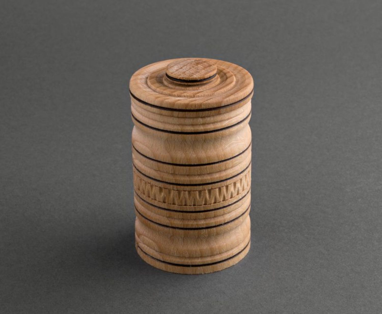 Barattolo di legno con coperchio fatto a mano Vasetto di legno per le spezie 
 foto 2