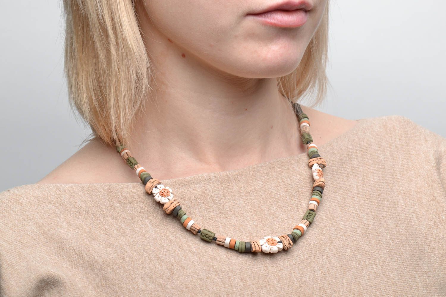 Interesting ceramic bead necklace photo 2