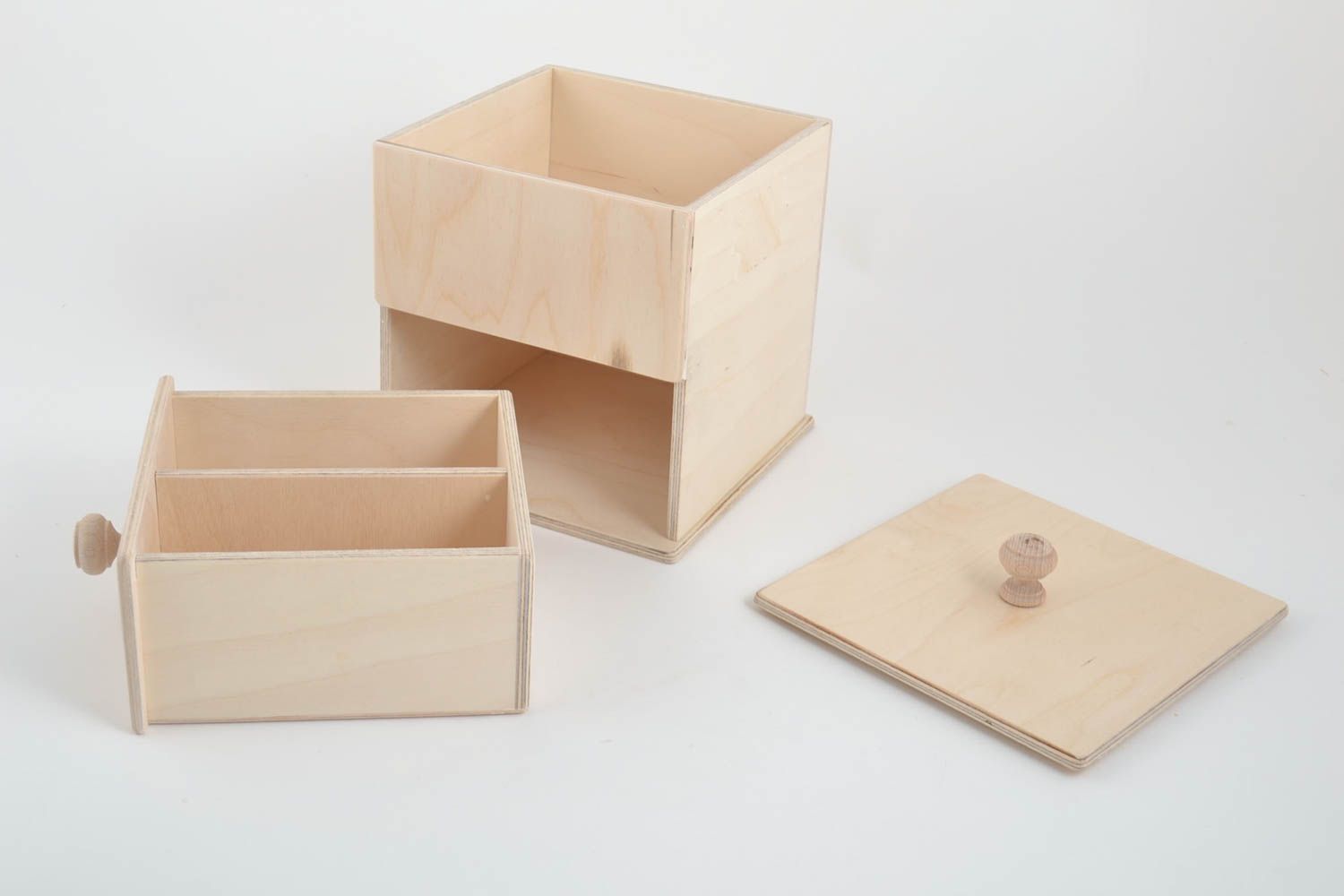 Boite avec tiroirs Commode miniature fait main en bois brut Boîte à décorer photo 3
