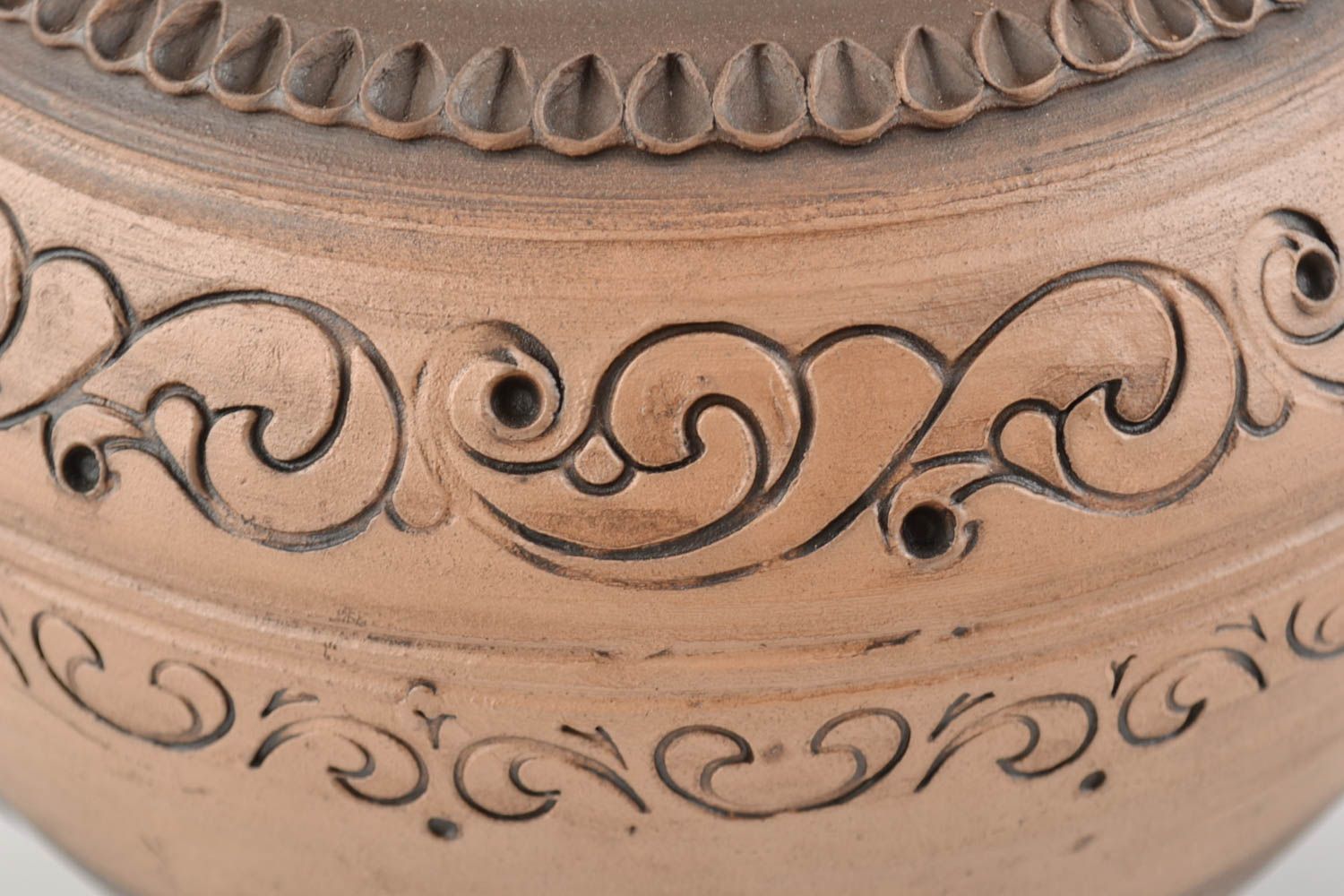 Grande cruche en céramique brune avec couvercle et anse faite main originale  photo 3