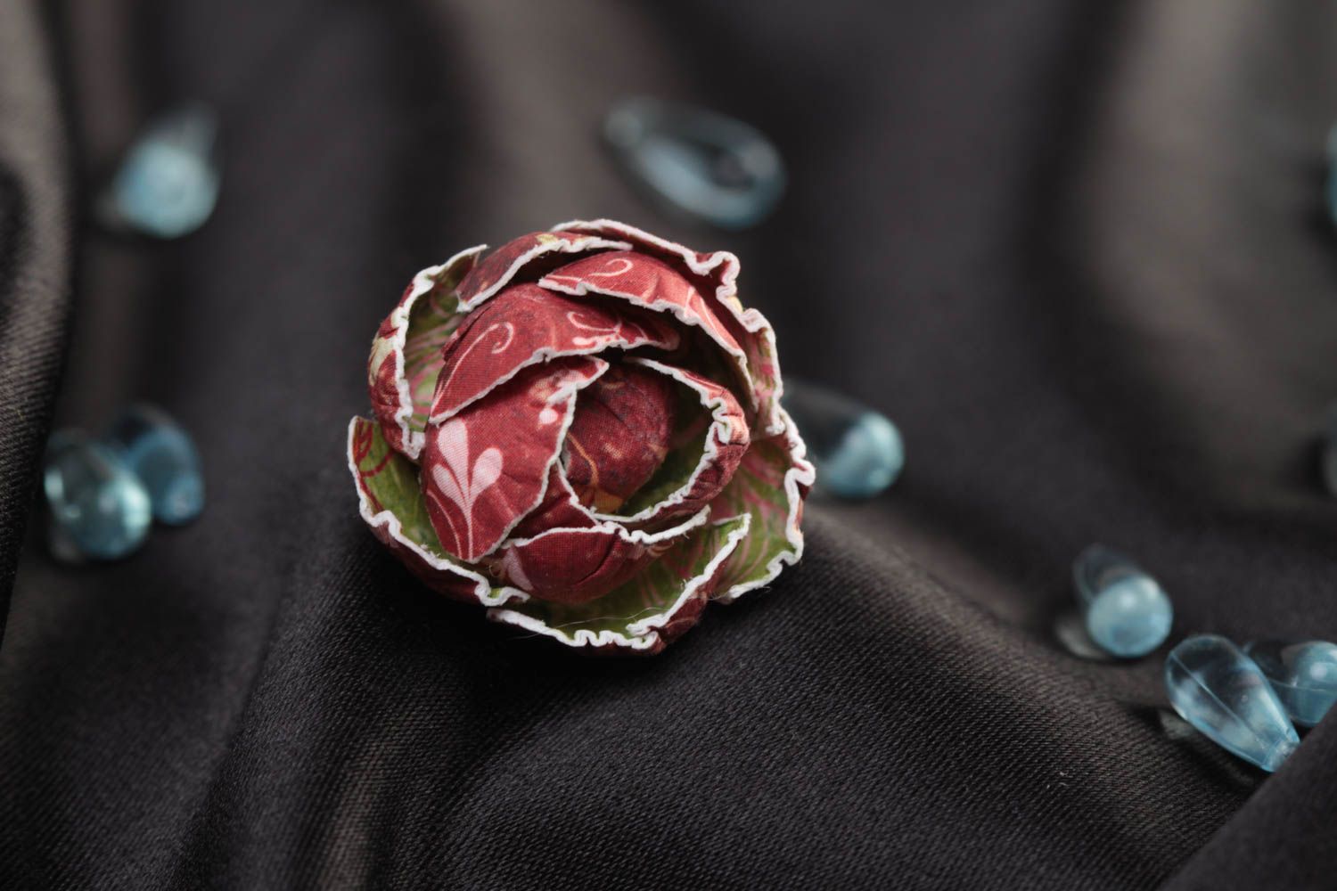 Цветок скрапбукинг красный маленький роза красивый для декора ручная работа фото 1