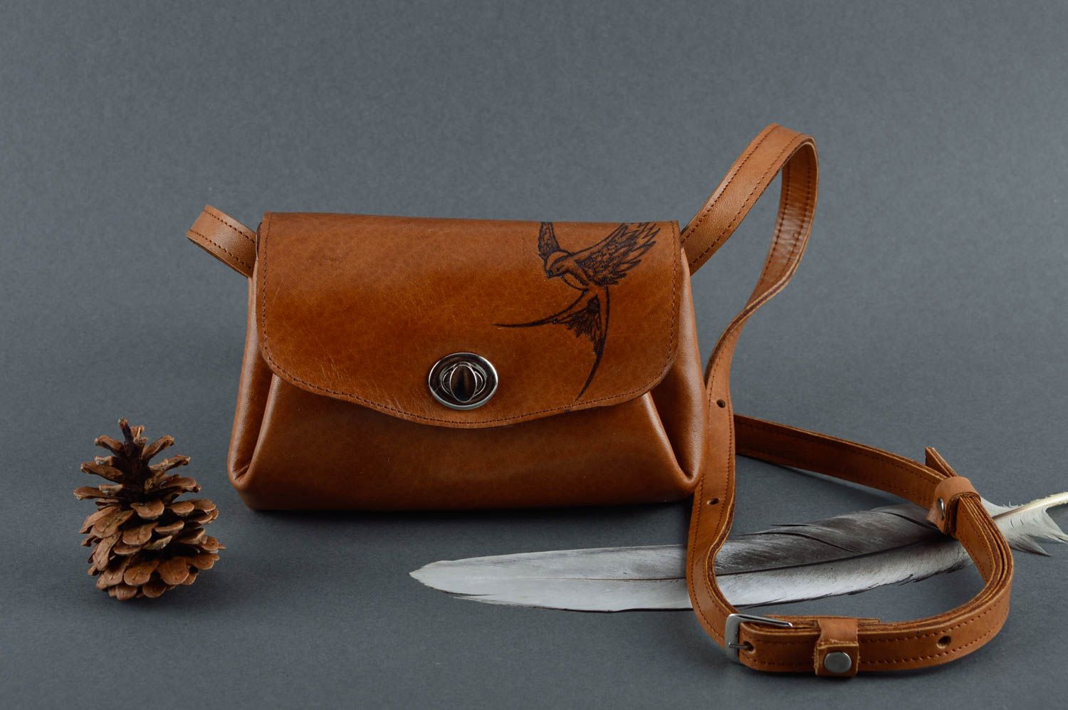 Bolso de cuero hecho a mano accesorio de moda regalo original para mujer foto 1
