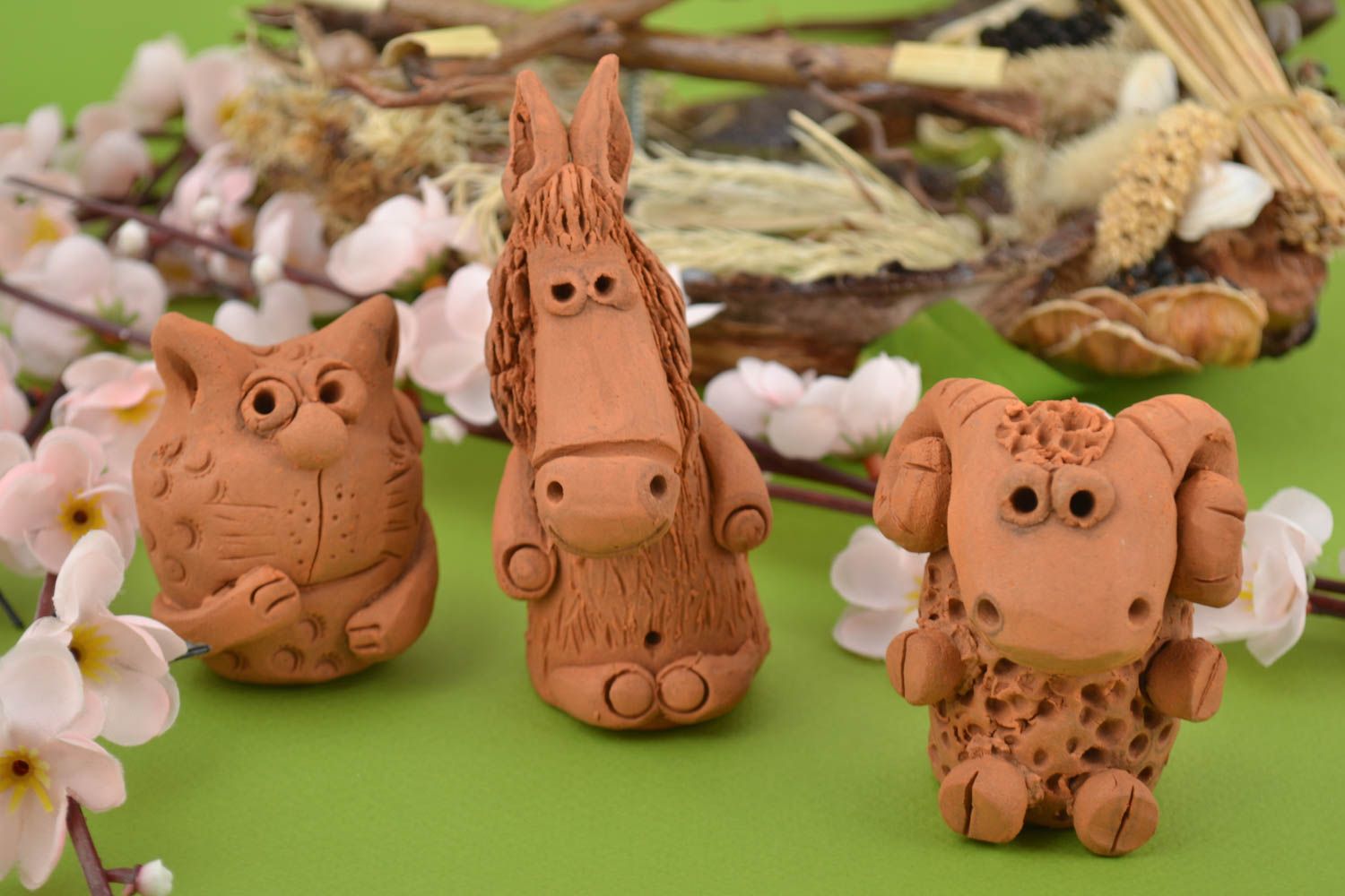 Animali in ceramica fatti a mano set di tre figurine divertenti piccolli foto 1