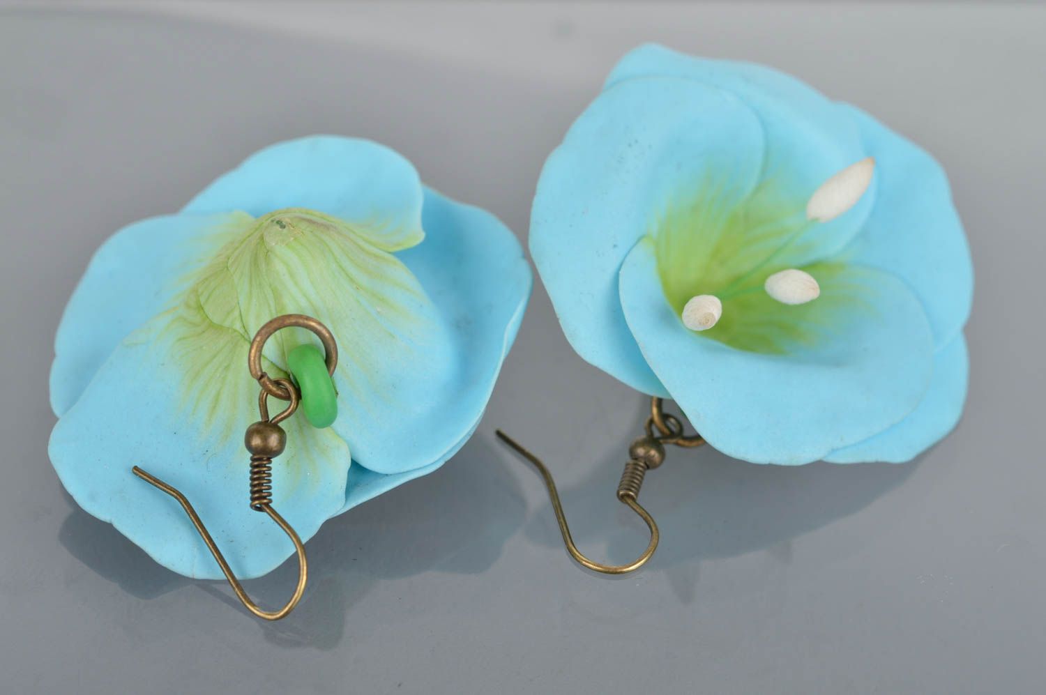 Handmade female earrings made of polymer clay in shape of blue flowers photo 5