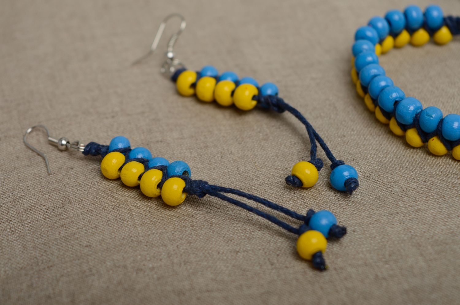 Macrame earrings with wooden beads photo 5