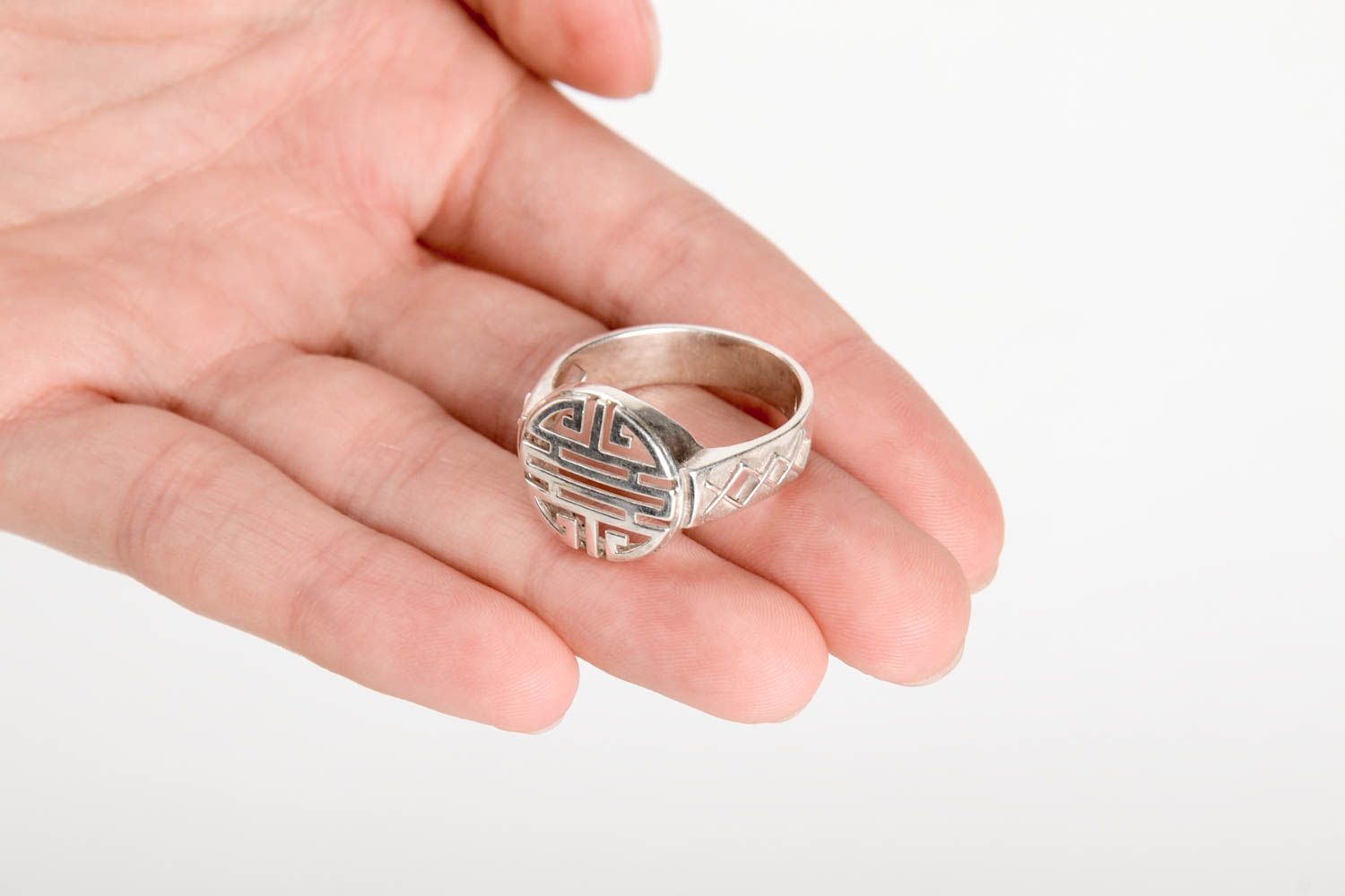 Серебряное кольцо ручной работы дизайнерское украшение серебряное украшение фото 5