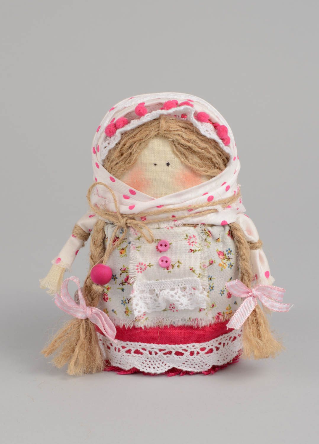 Авторская тканевая кукла оберег крупеничка красивая для декора в этно стиле фото 2
