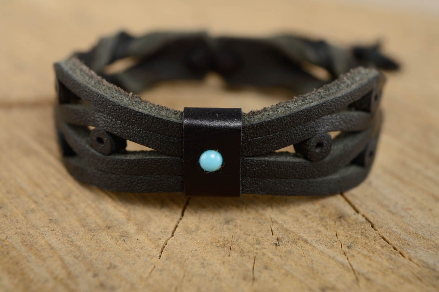 Bracelet fait main de vrai cuir avec perle imitant turquoise accessoire photo 1