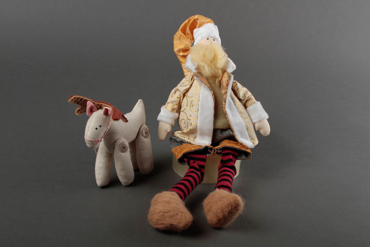 Schöne Deko Puppe handgemachte Designer Puppe Stoff Spielzeug Weihnachtsmann  foto 3