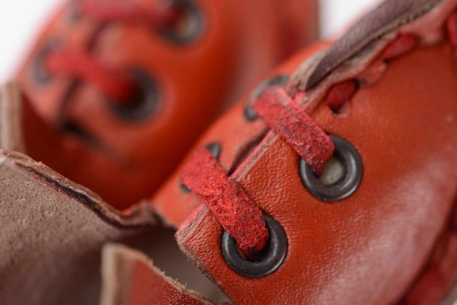Подвески-ботиночки из натуральной кожи фото 5