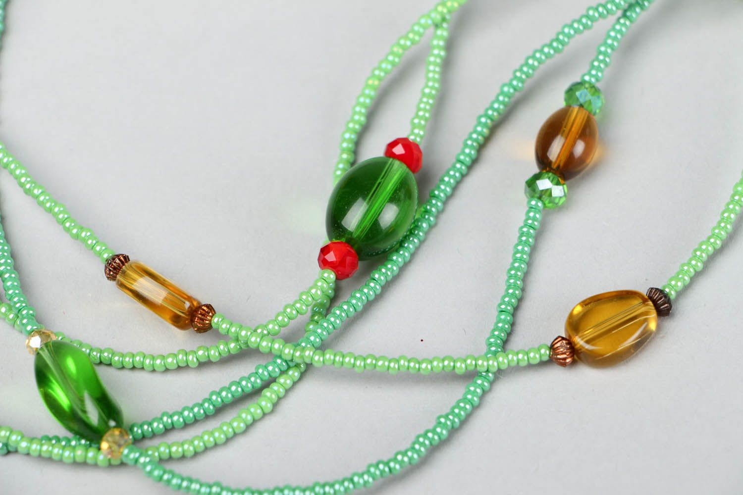 Long green beads photo 3